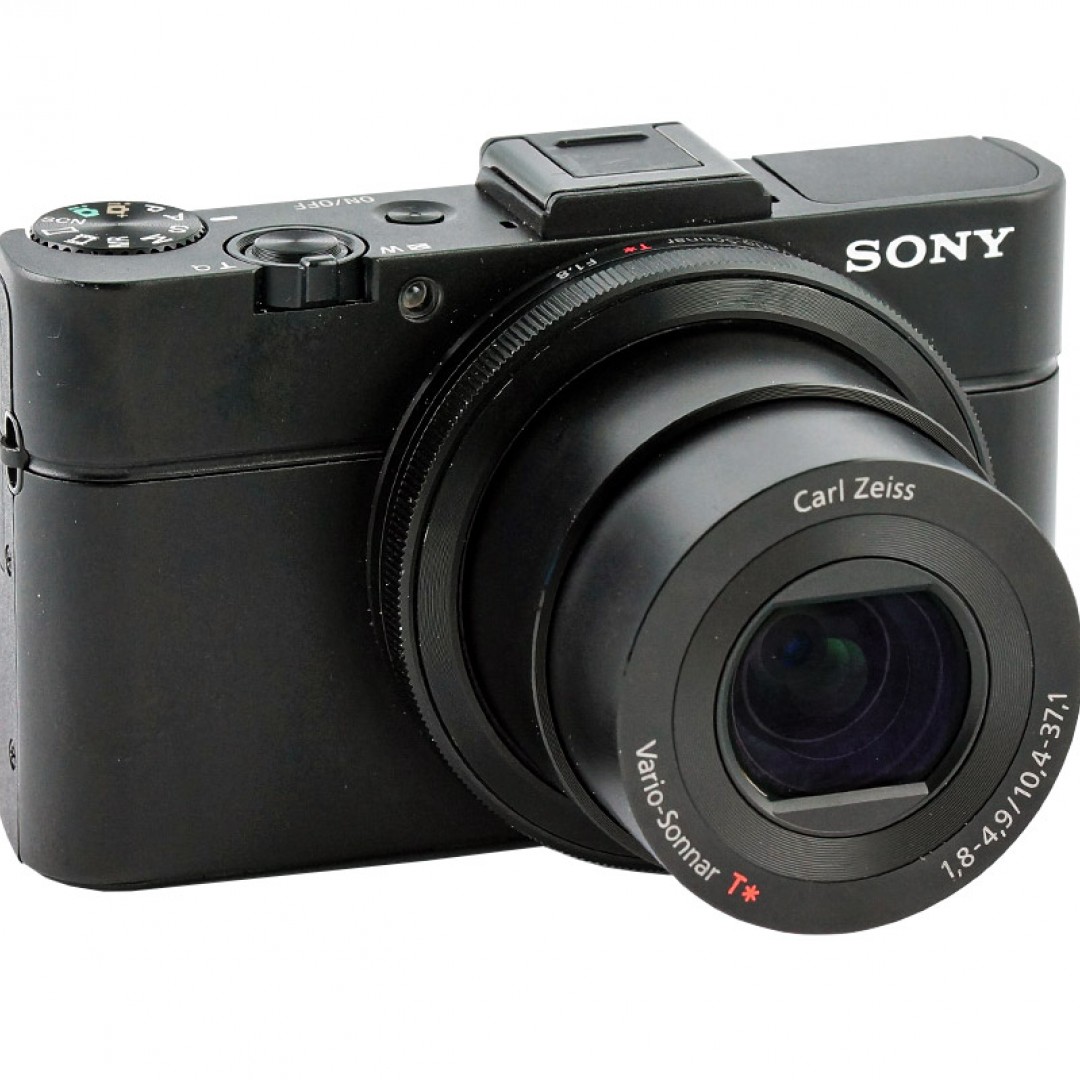 Appareil photo numérique compact Sony RX100 V
